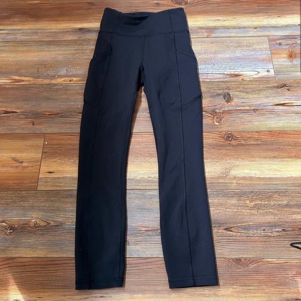 Lululemon invigorate high rise crop 23” black leggings size 0